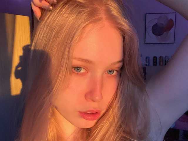 प्रोफ़ाइल की तस्वीर blondieangelme