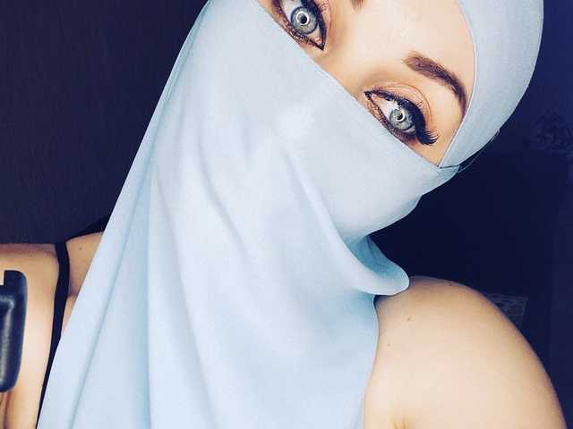 प्रोफ़ाइल की तस्वीर _Layla_