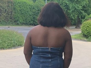 कामुक वीडियो चैट Bonbonaumiel