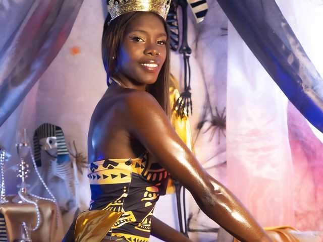 प्रोफ़ाइल की तस्वीर bonieklent