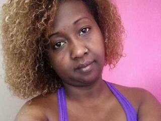 कामुक वीडियो चैट Bonivianah