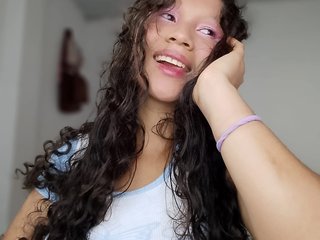 कामुक वीडियो चैट boobiessqueen