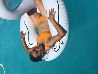 प्रोफ़ाइल की तस्वीर BrattySGirl