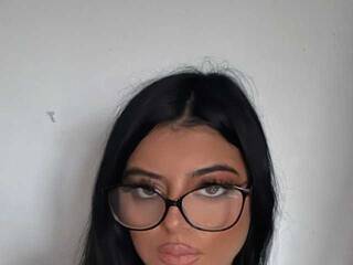 कामुक वीडियो चैट BridgitteBia