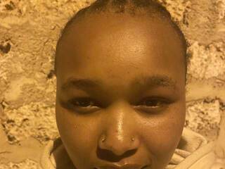 कामुक वीडियो चैट Browny-candy