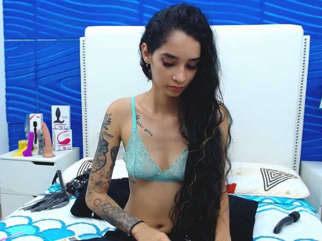 तस्वीरें BunnyCox Take my bra off 32 tks/ Twerking 36 tks/ Doggy view 69tks/ I will ride my toys at goal♥ #tattoo #petite #smallboobs #squirt #cum [399 tokens remaining]