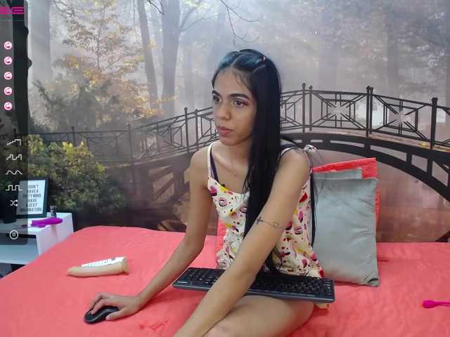 तस्वीरें CaitlinMurphy hey guys, welcome to my room, where we will have caught and very funny meetings, to enjoy a rich Show of Pussy, anal sex and everything that fills us with pleasure