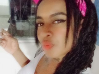 कामुक वीडियो चैट CamilaHurtado