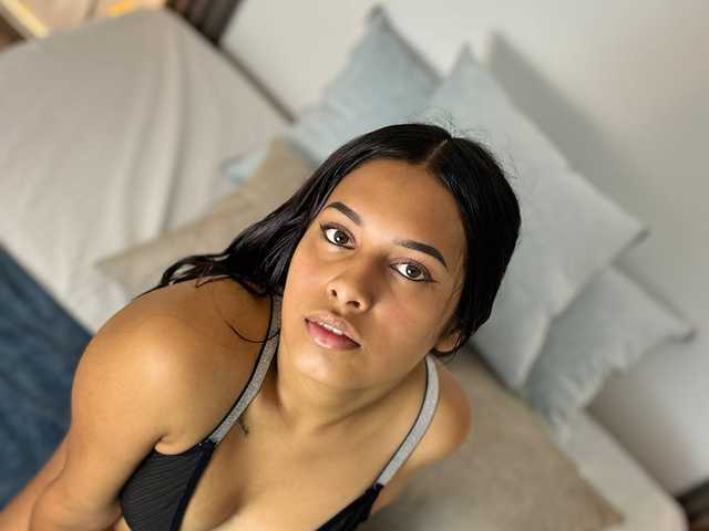 प्रोफ़ाइल की तस्वीर CamilaRey