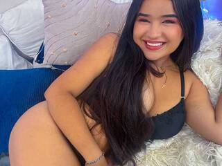 कामुक वीडियो चैट CamilaRioss