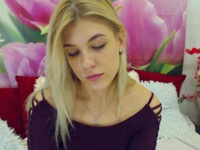 प्रसारण स्क्रीनशॉट CamomillaG