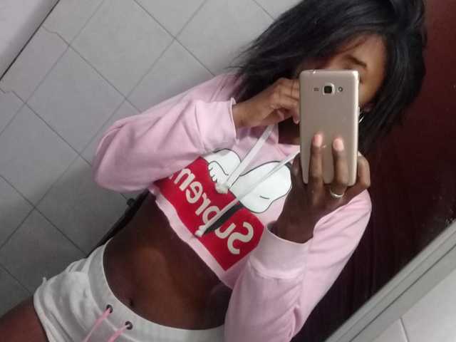 प्रोफ़ाइल की तस्वीर carla-cortes