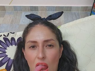 कामुक वीडियो चैट caro-hot