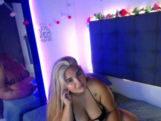 तस्वीरें CaroEscobar HELLO MY LOVES I AM VERY NAUGHTY AND I WISH YOU MAKE ME SCREAM WITH PLEASURE WITH MY LUSH :) :) FOR US TO HAVE FUN I PUT YOUR NAME ON MY TITS FOR 200 TKD
