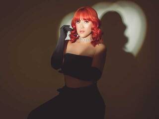 कामुक वीडियो चैट CassieAllen