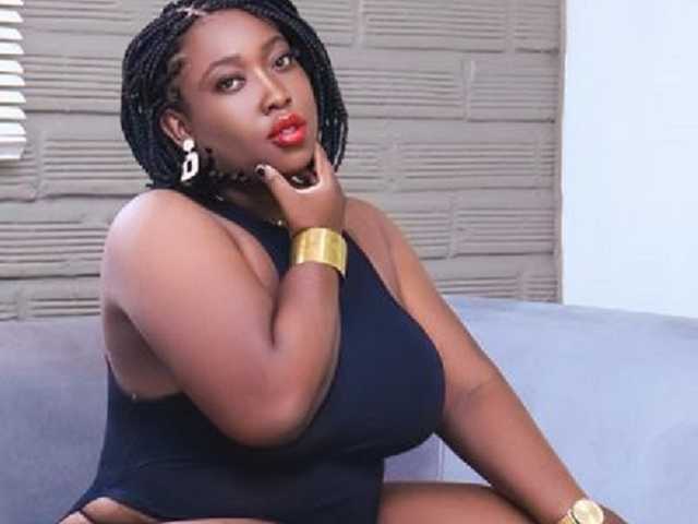 प्रोफ़ाइल की तस्वीर Chanel-blak