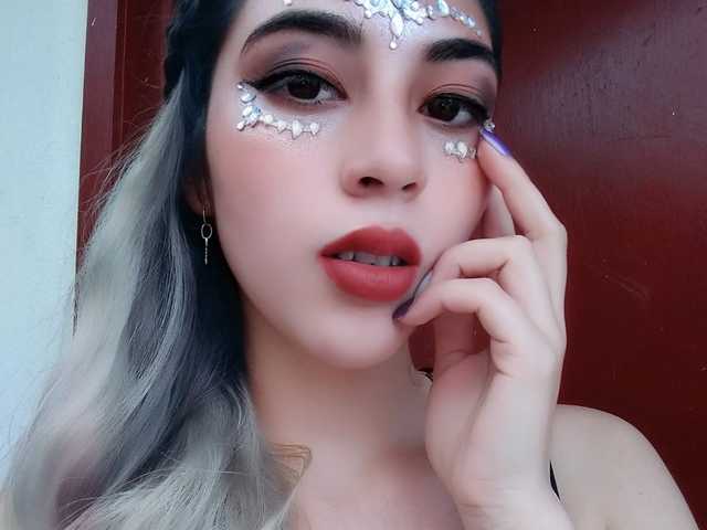 प्रोफ़ाइल की तस्वीर Charlotte-mwc