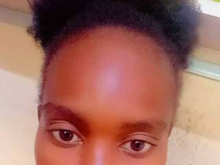 कामुक वीडियो चैट Charmydol