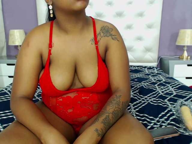 तस्वीरें ChaynaBrown ♥ TODAY I FEEL SO HOT HELP ME REMOVE MY CLOTHES ♥ //*200TKN SHOW CUM*//