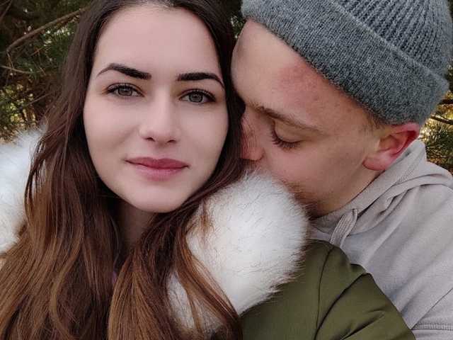 प्रोफ़ाइल की तस्वीर CherryMax98