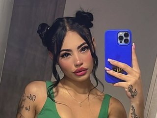 कामुक वीडियो चैट cherrymodel