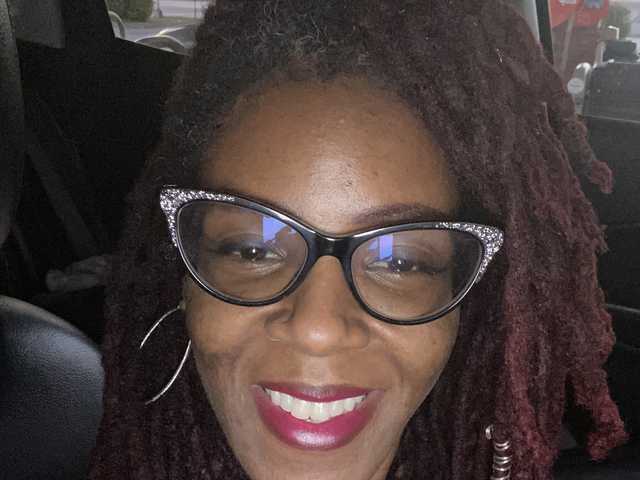 प्रोफ़ाइल की तस्वीर CherryPie3