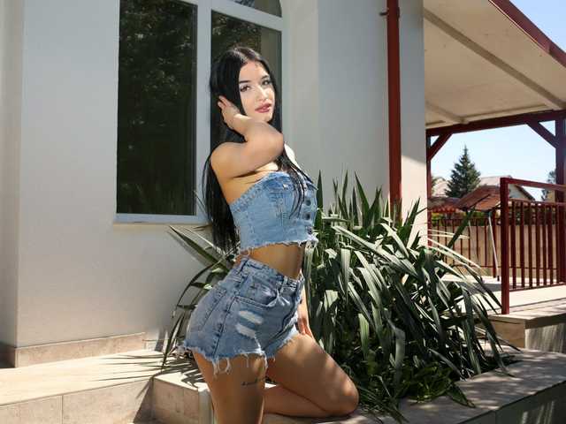प्रोफ़ाइल की तस्वीर cherywild