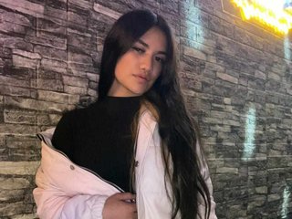 कामुक वीडियो चैट Chiara-tay