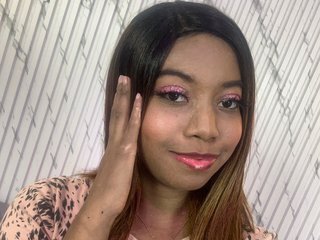 कामुक वीडियो चैट Chloe-Brooks