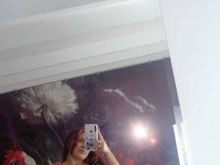 कामुक वीडियो चैट CHLOELODGE