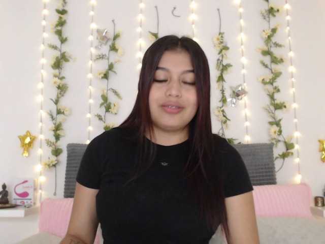 प्रसारण स्क्रीनशॉट ChloeLoyd