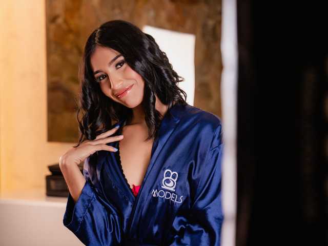 प्रोफ़ाइल की तस्वीर ChloeMontes