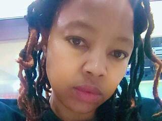 कामुक वीडियो चैट Chocolatelipsx