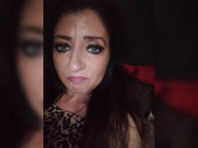 प्रसारण स्क्रीनशॉट ChristianaHot