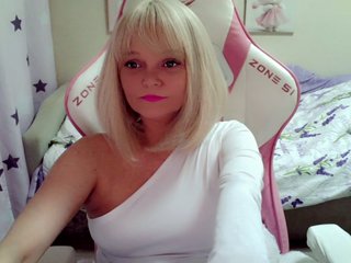 कामुक वीडियो चैट ChristieRoses