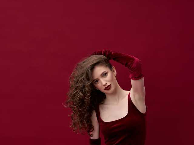 प्रोफ़ाइल की तस्वीर ChristinaConteeree