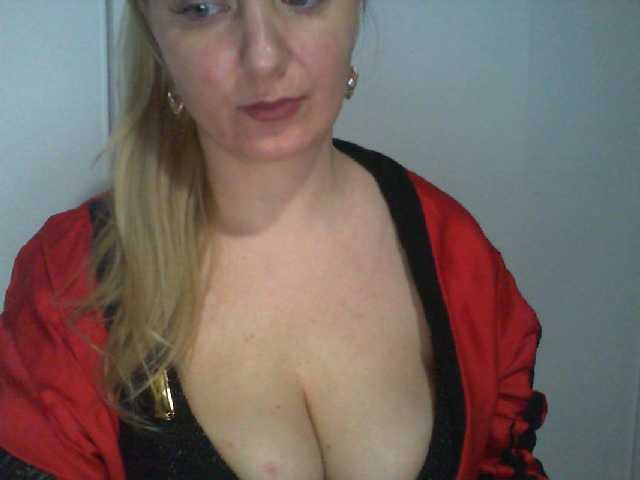 प्रसारण स्क्रीनशॉट ChristinaHotX