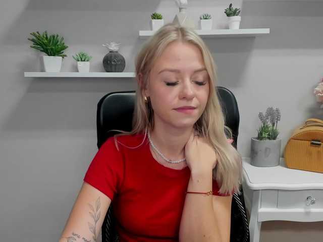 तस्वीरें CindyGlam #blonde #joi #cuckold #femdom #sph