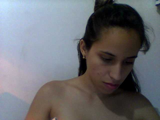 प्रसारण स्क्रीनशॉट Cindyhornyxx