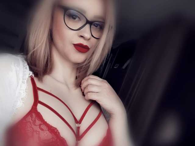 प्रोफ़ाइल की तस्वीर Claire95sm