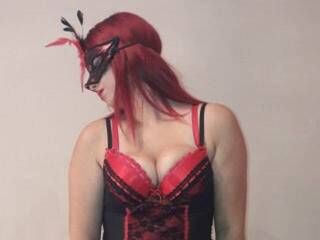 कामुक वीडियो चैट claralove18