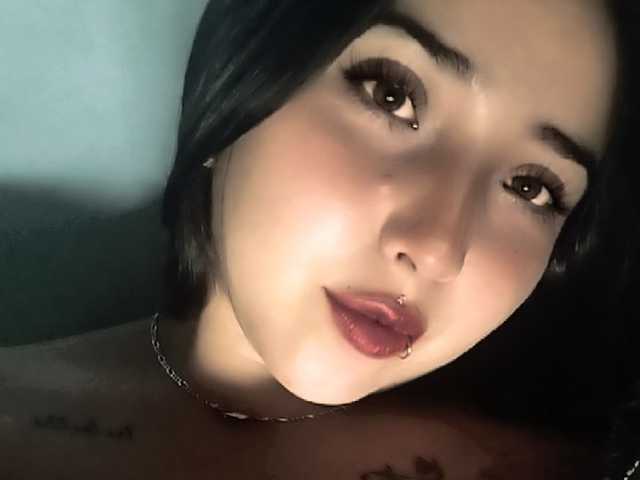 प्रोफ़ाइल की तस्वीर Cloe2520