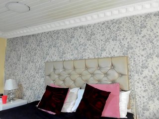 कामुक वीडियो चैट CloheBell