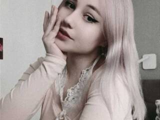 कामुक वीडियो चैट CloutMama