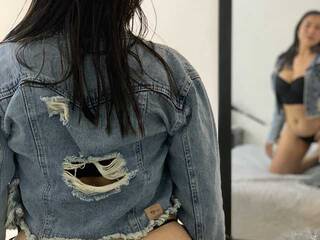 कामुक वीडियो चैट ConyBiker