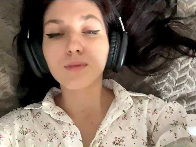 प्रसारण स्क्रीनशॉट COOL-TITS-YES