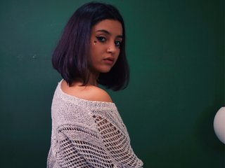 कामुक वीडियो चैट CoralineJonez