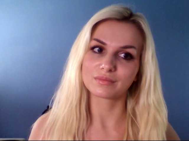 प्रसारण स्क्रीनशॉट Cornelia22hot