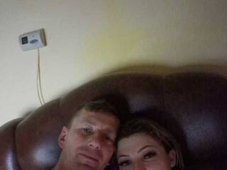 कामुक वीडियो चैट Couplefun2025