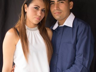 प्रोफ़ाइल की तस्वीर couplelatisex
